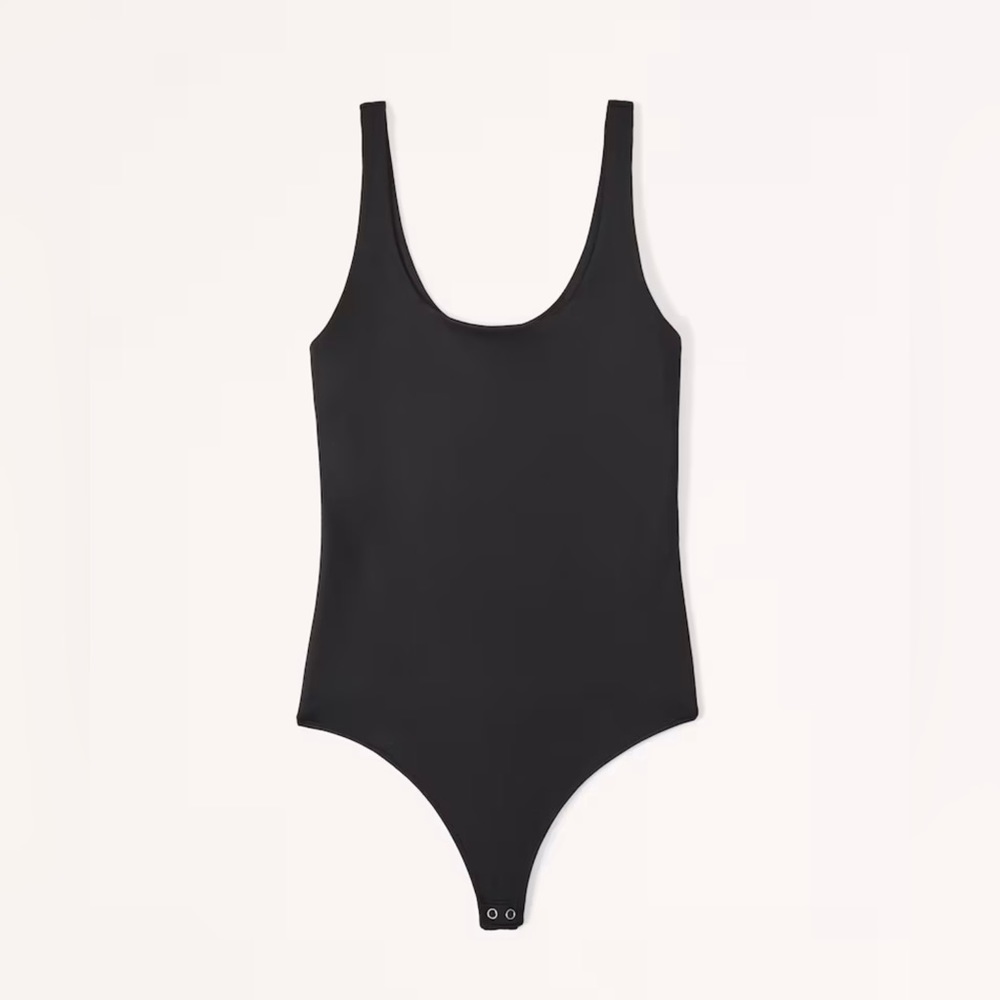 Black- Seamless Scoopneck Bodysuit